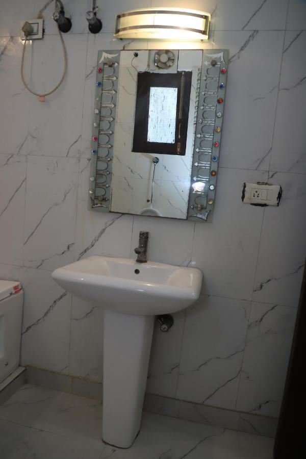 Lyf Corporate Suites - Noida Sector 19 Exteriér fotografie