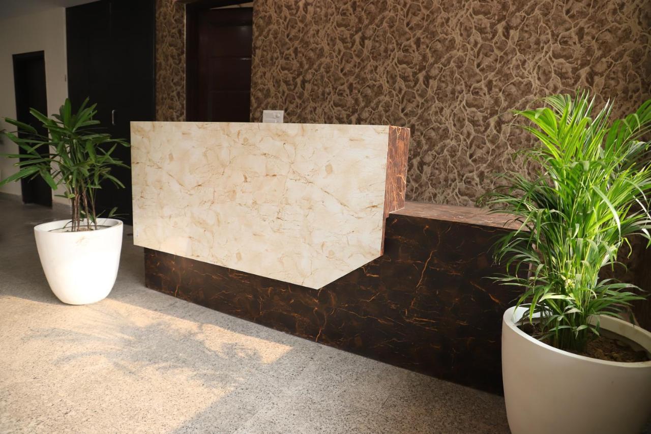 Lyf Corporate Suites - Noida Sector 19 Exteriér fotografie